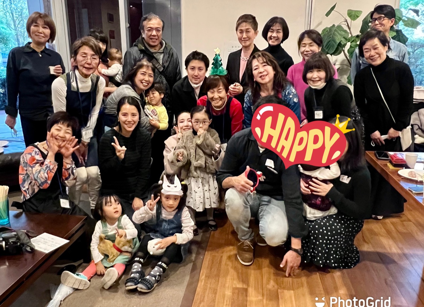 お客様感謝デーに集まったご家族とサポーターの集合写真